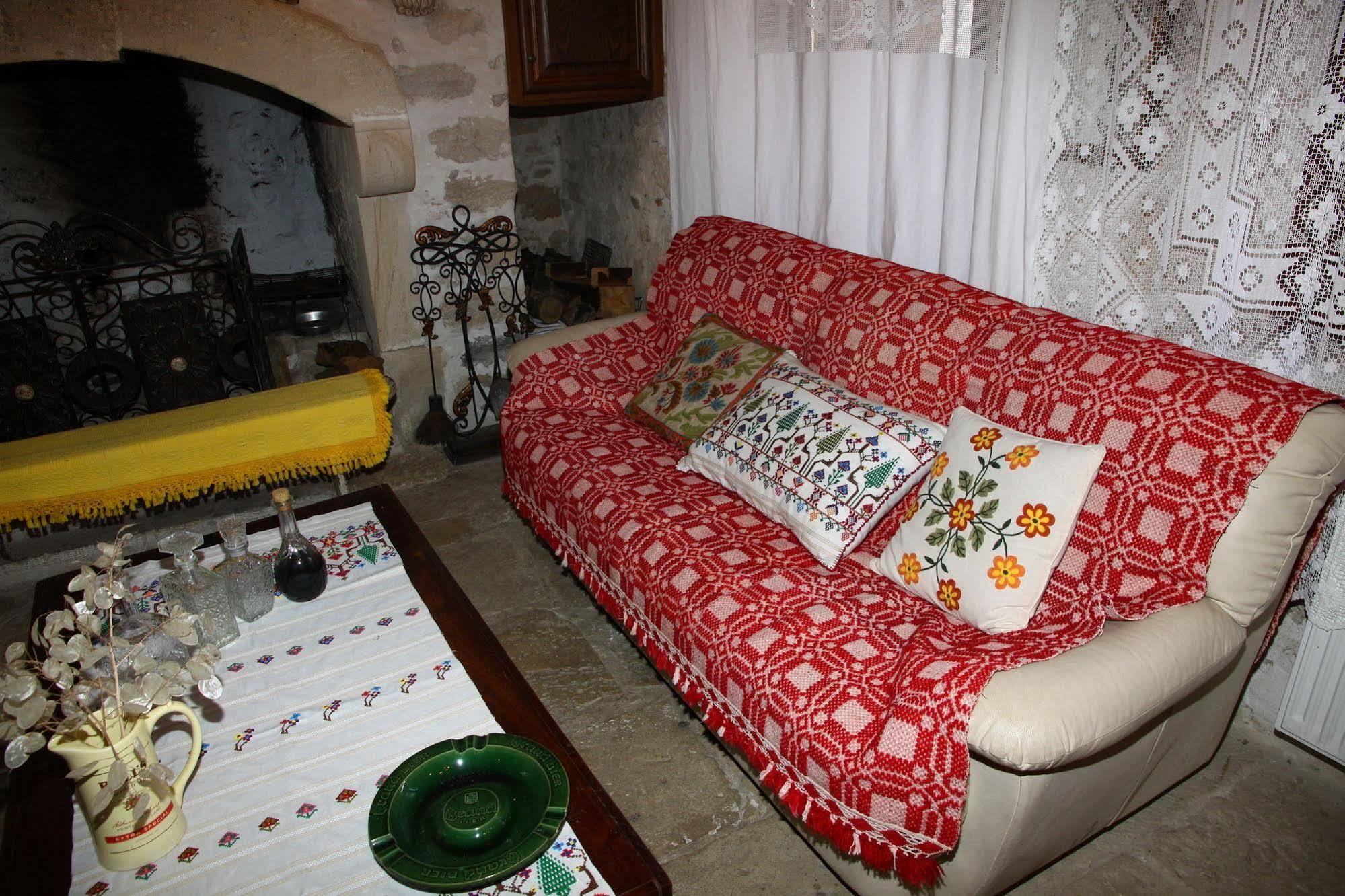 Traditional Cretan Houses,Ájosz Míronasz Kültér fotó